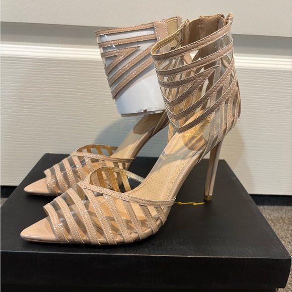 Olivia Ferguson Ashton nude geometric ankle wrap stiletto heels 8.5 - Picture 1 of 7